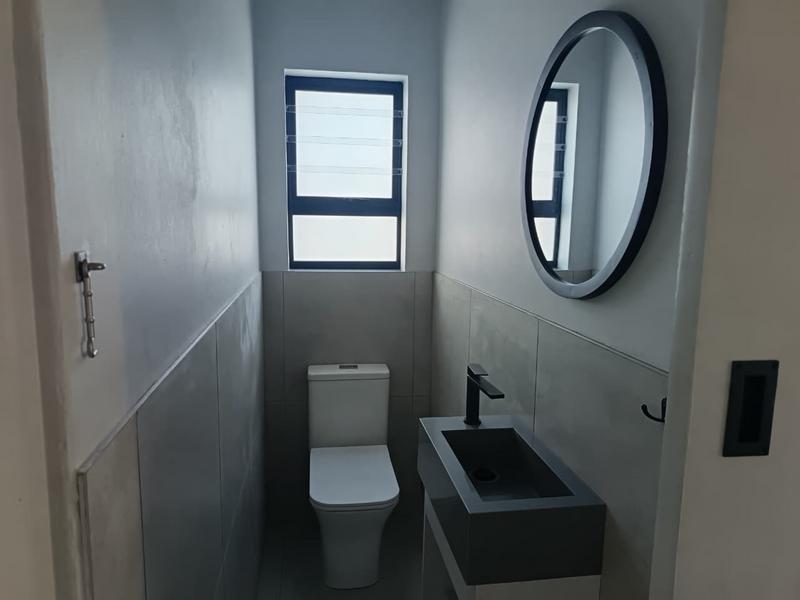 2 Bedroom Property for Sale in Albertinia Western Cape